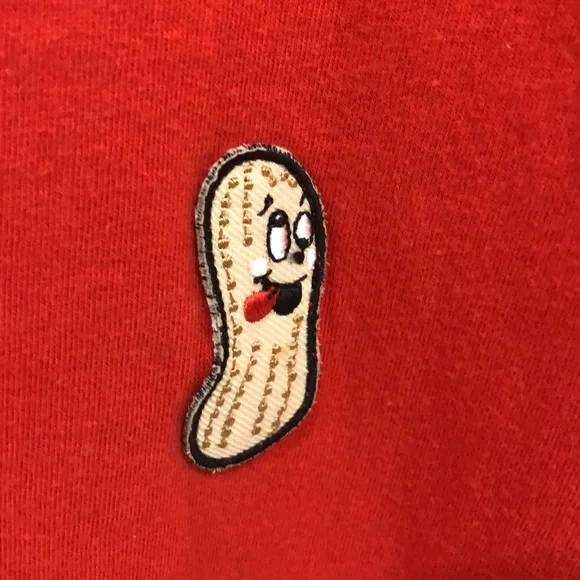 Red T-shirt - Picture 4 of 6